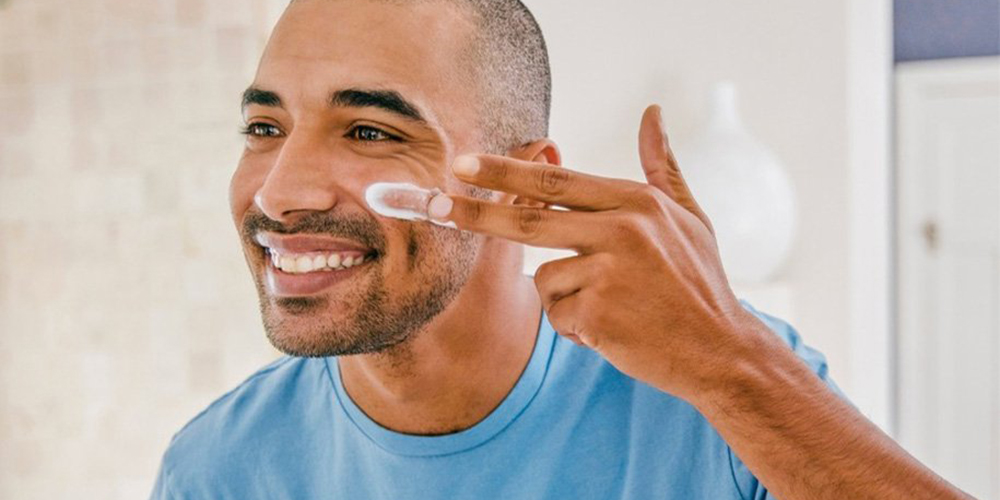 معرفی برخی از بهترین ضد آفتاب‌های مردانه